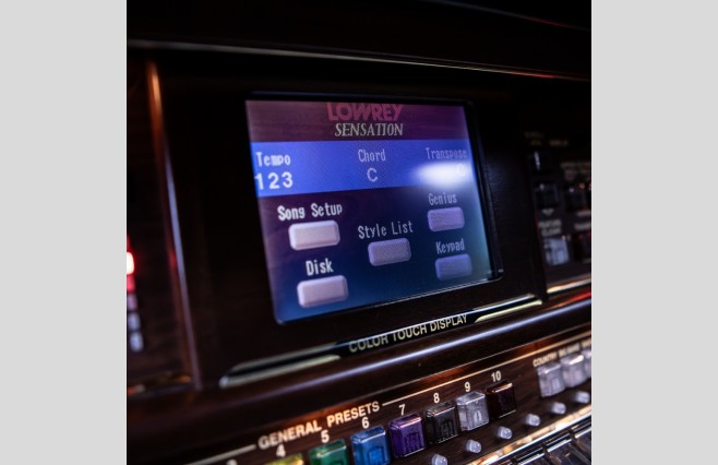 Lowrey Sensation DLX Limited Edition Organ, Used - All Inclusive Top Grade Package (SN:SU-430609A848093) - Image 10